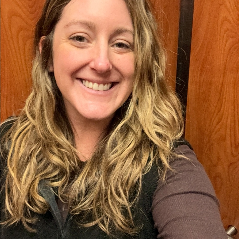 Meet your Posher, Ashley
